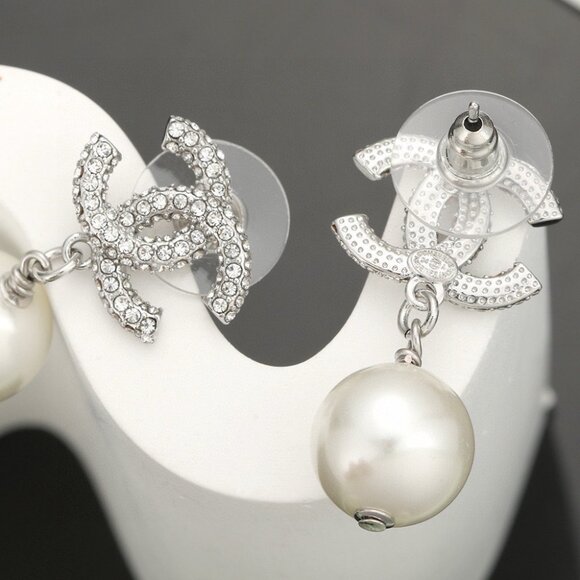 Chanel silver earrings - Picture 5 of 6